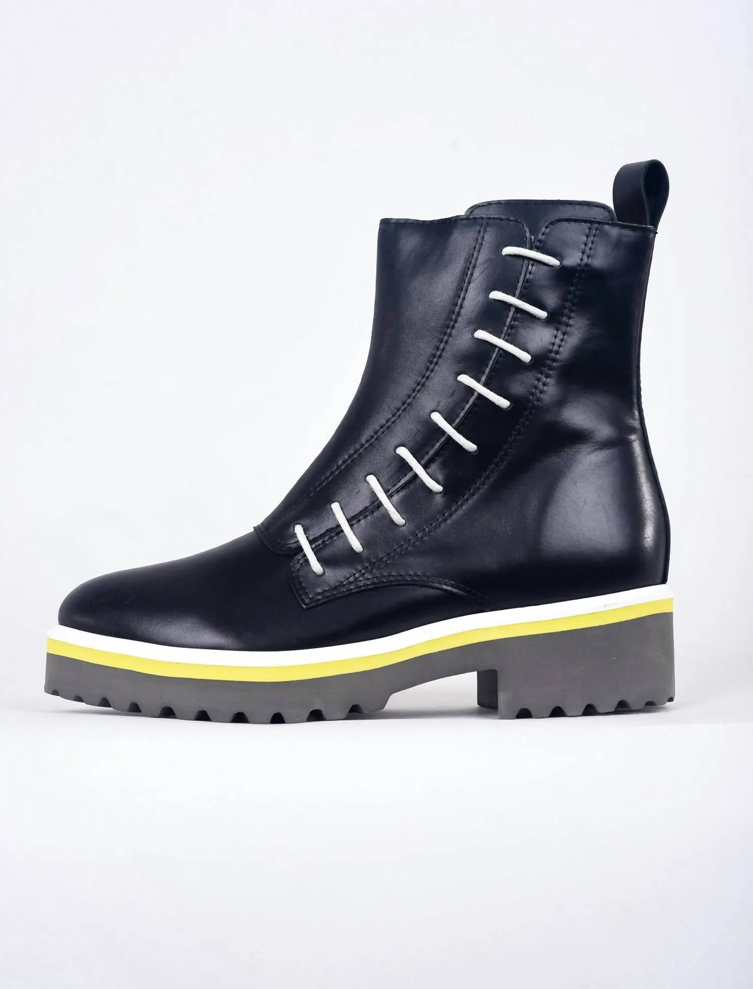 All Black - Women's Side Cord Boot