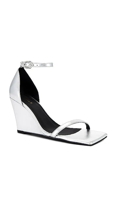 ALOHAS Gata Sandal in Metallic Silver