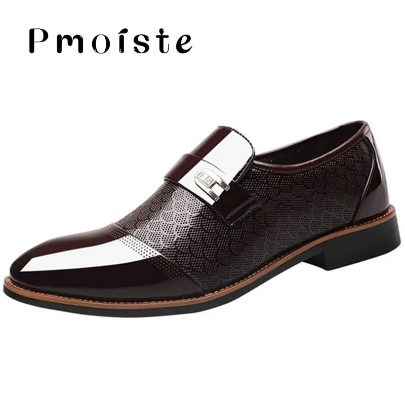 Men  Leather Embossing Classic Fashion Luxury shoes.