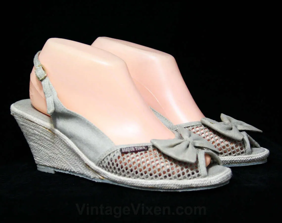 Size 9.5 M Beige Mesh Net 1980s Sandals - Open Toe Resort Slingbacks - Summer Preppy 80s Peep Toes & Bows - Harbor Town of Maine Deadstock