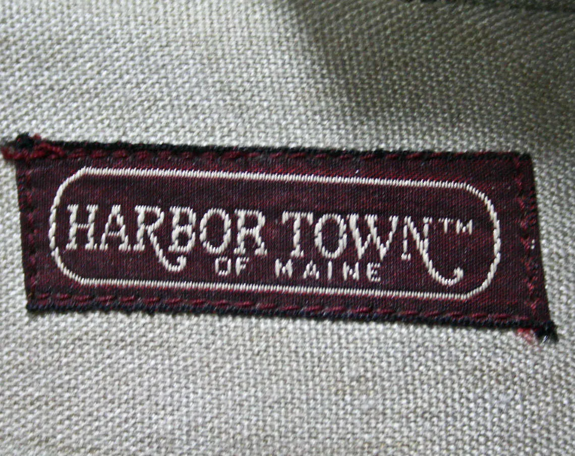 Size 9.5 M Beige Mesh Net 1980s Sandals - Open Toe Resort Slingbacks - Summer Preppy 80s Peep Toes & Bows - Harbor Town of Maine Deadstock